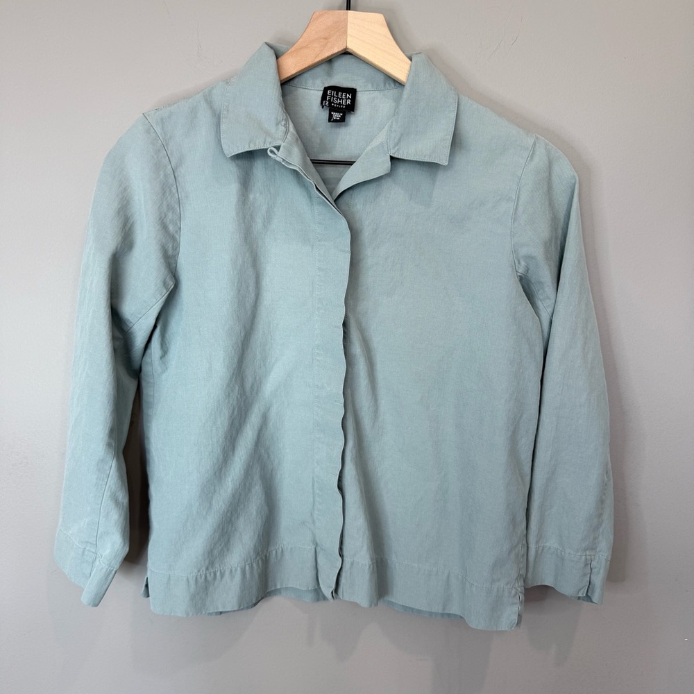 Eileen Fisher Soft Blue Button Down Size Small‎ Petite